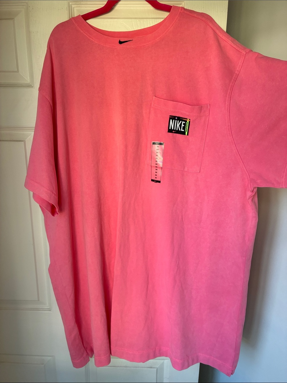 Nike women’s Bright Pink Short Sleeve Pocket Tee dress